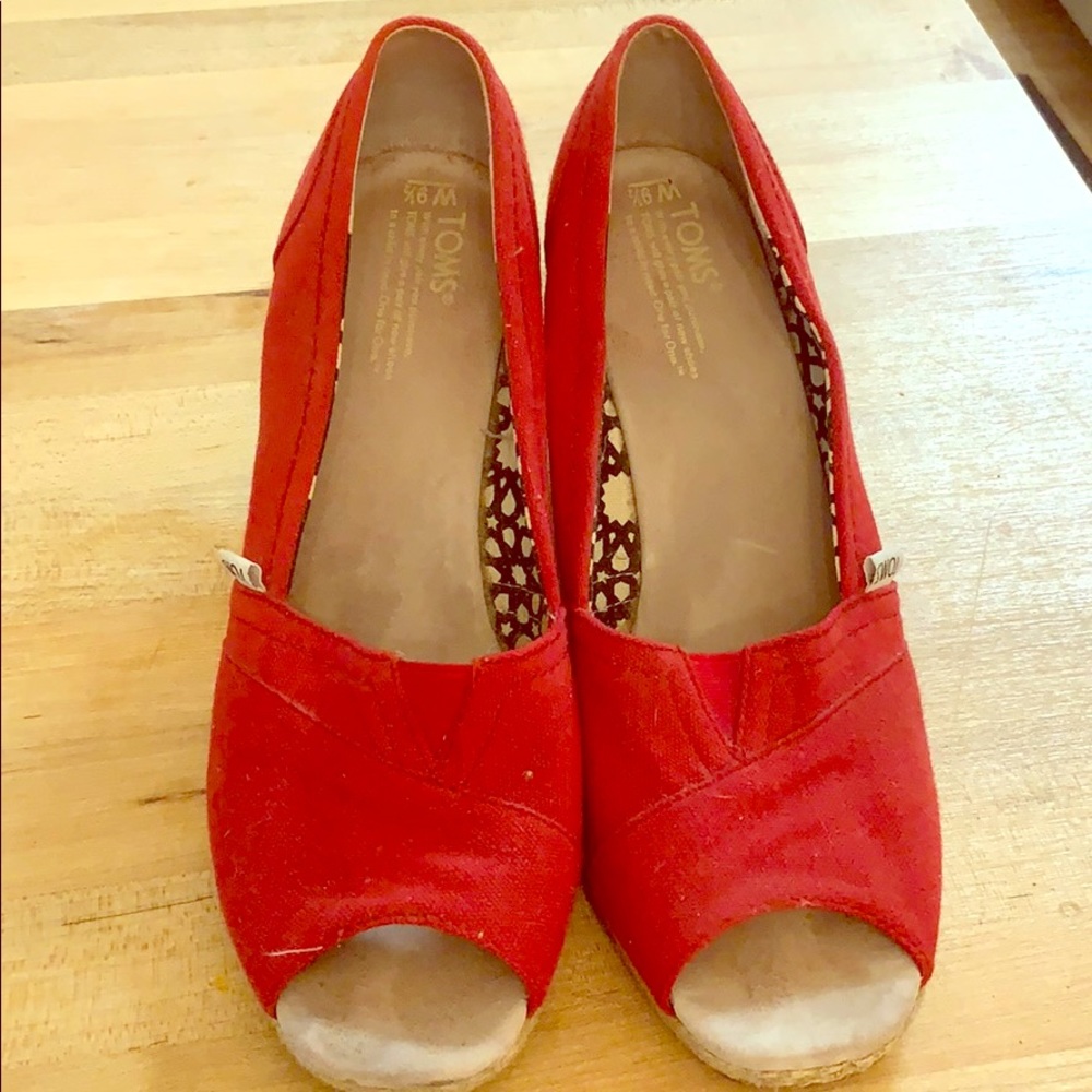 Red peep toe platform toms